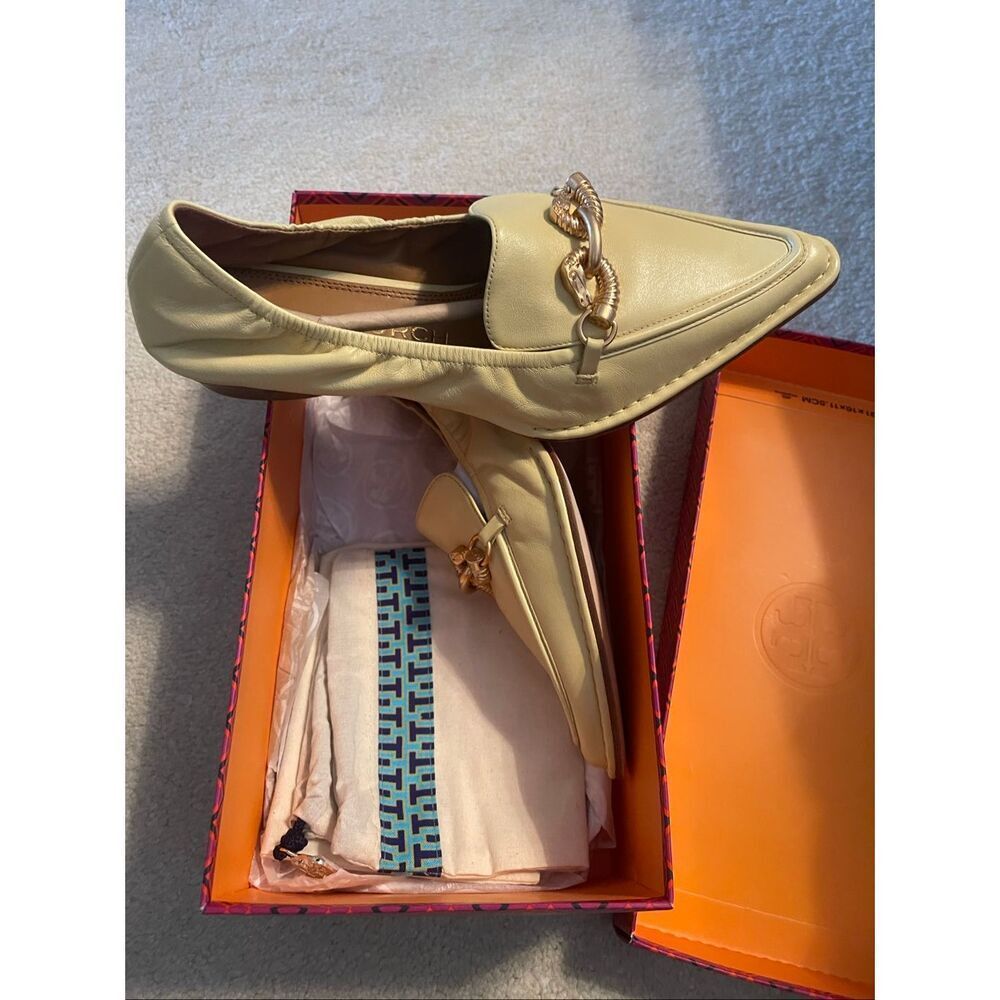 Tory Burch Nice shoes - Picture 2 of 4